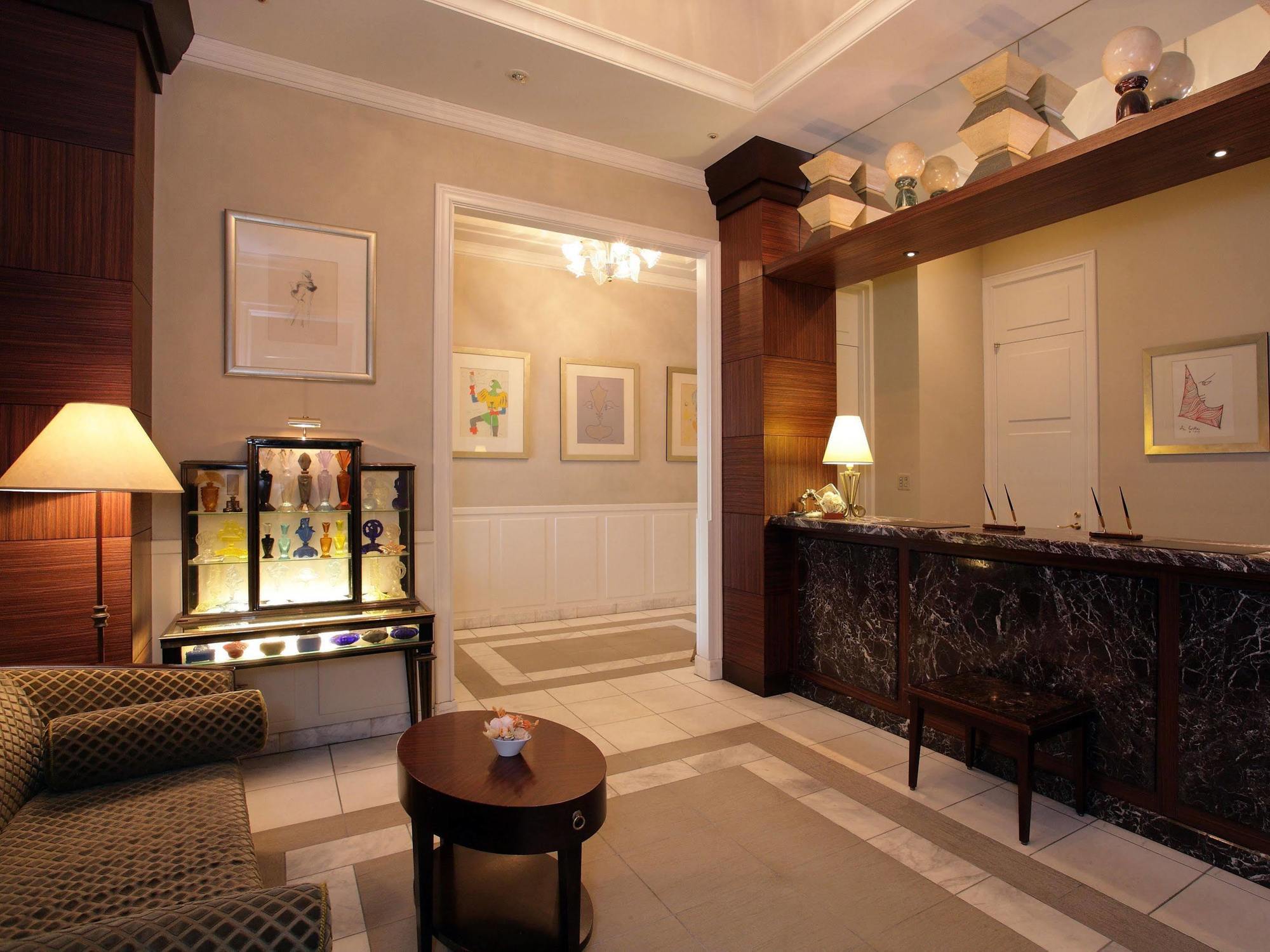 Hotel Monterey Lasoeur Ginza Tōkyō